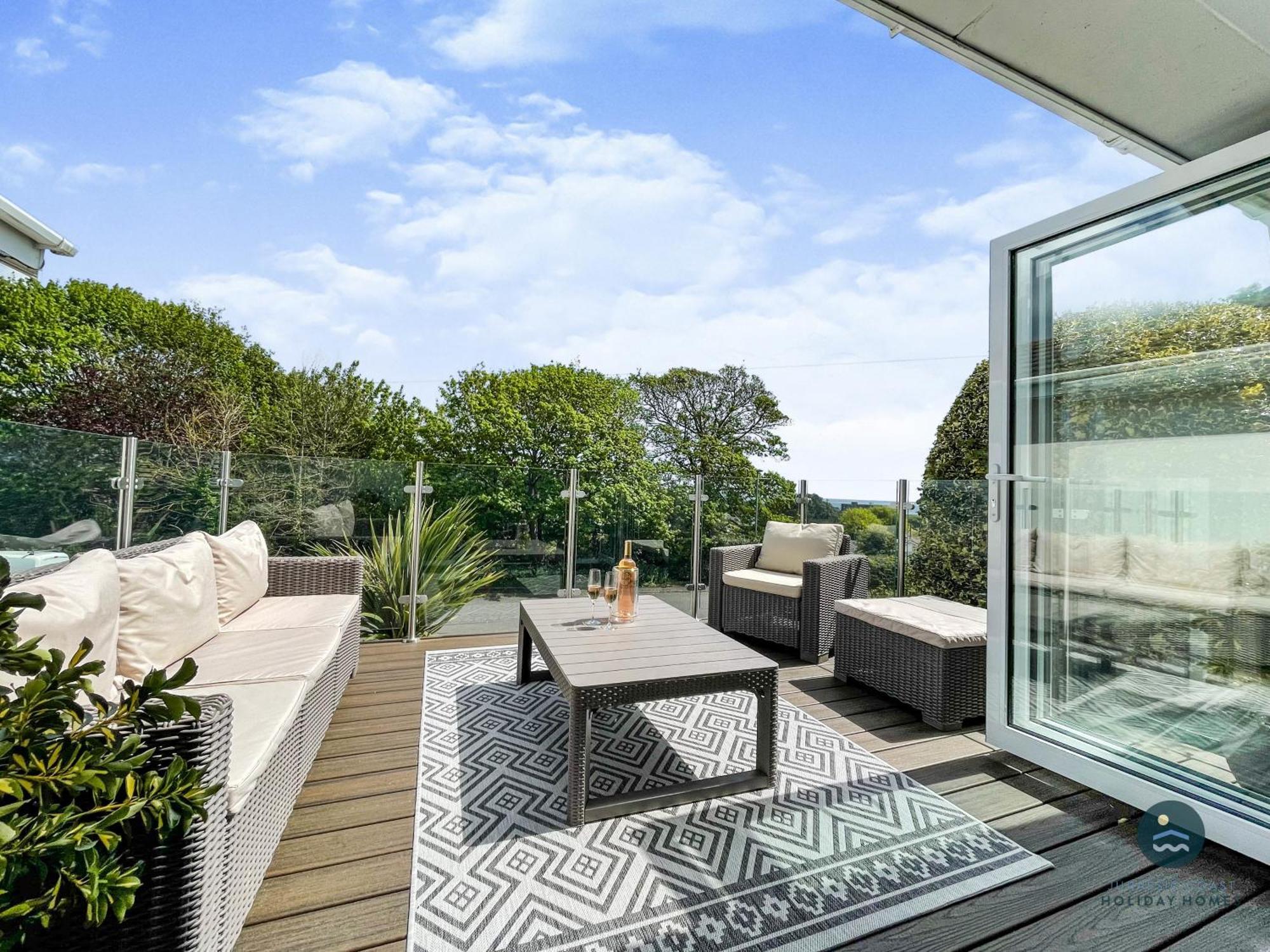 Seafeathers - Luxury Holiday Home With Sea Views Overcombe Exterior foto